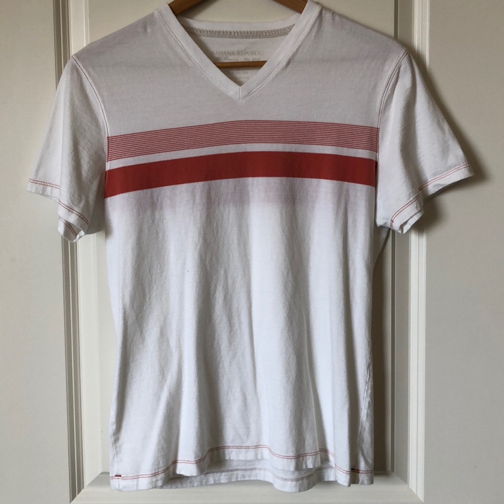 Banana Republic Fitted V-neck